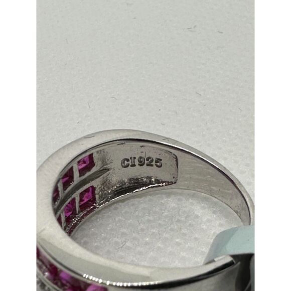 2 Ct LG Ruby Band and Sapphire Lining - Picture 4 of 7